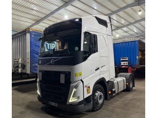 معرض سيارات قائم حالياً